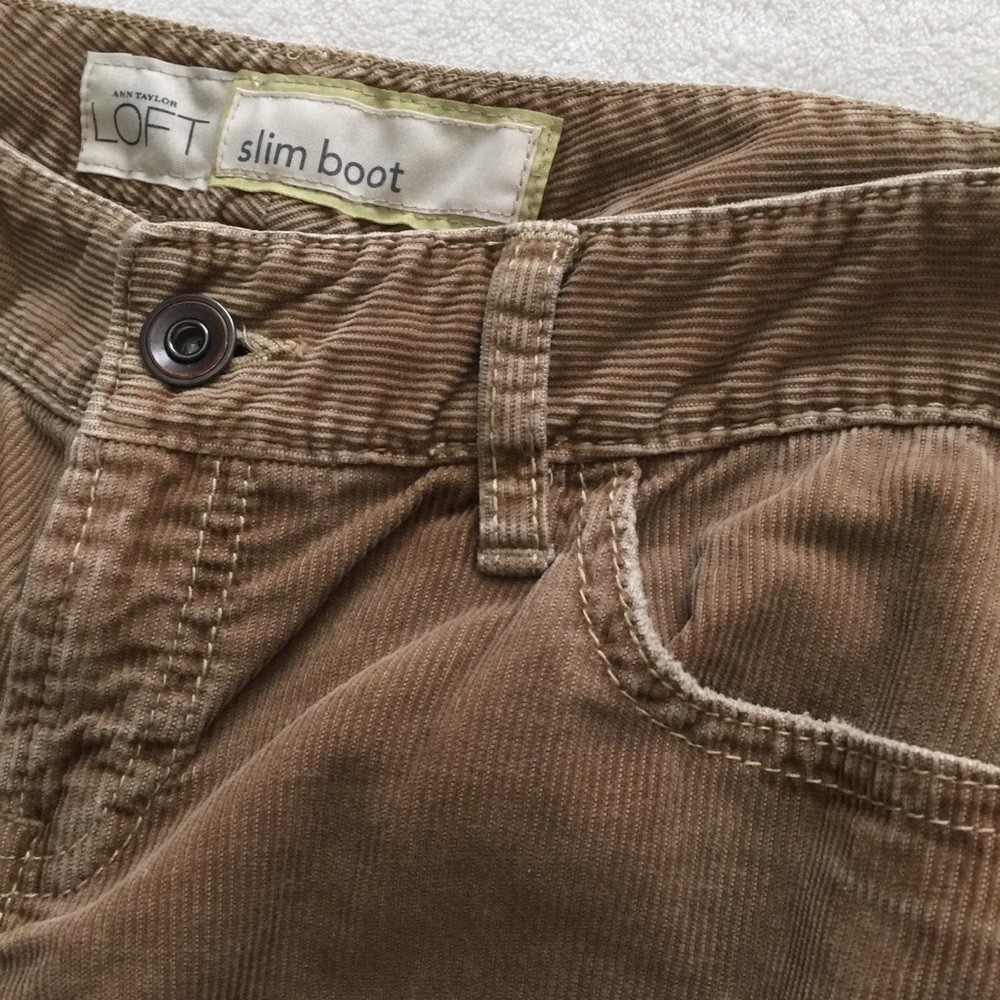 DONATED Ann Taylor Loft cords button back pockets